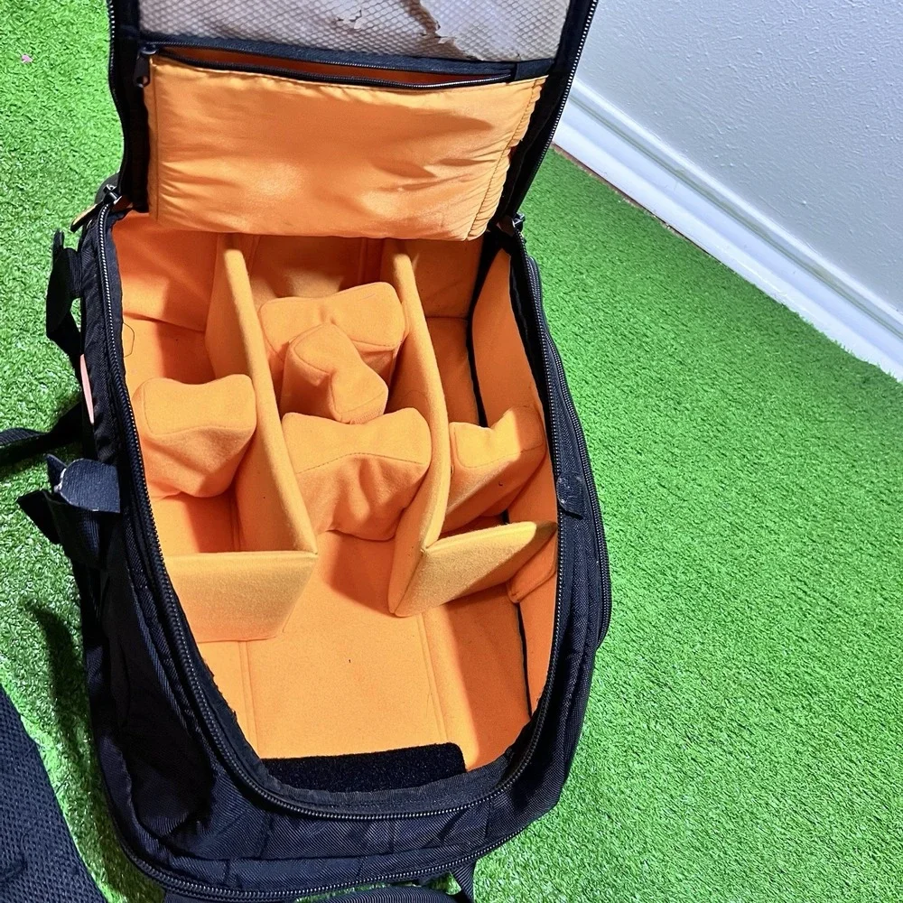 Case Logic‎ SLRC-206 SLR Camera & Laptop Backpack Padded Orange Interior